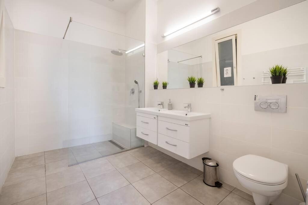 בודפשט Klauzal Garden City Apartments מראה חיצוני תמונה